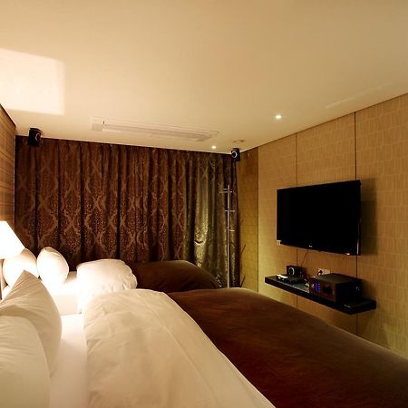 Uijeongbu Latree Hotel Экстерьер фото