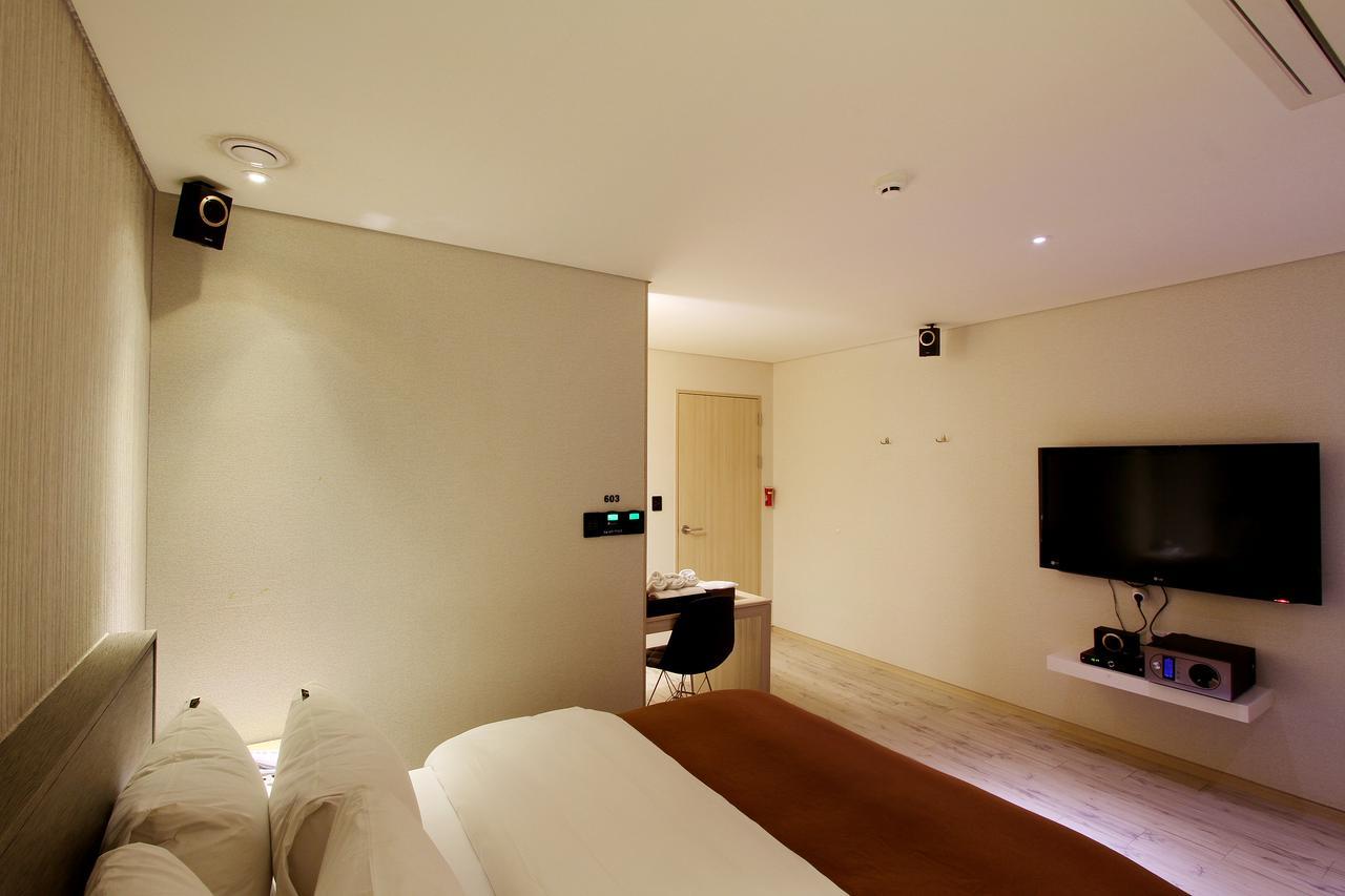 Uijeongbu Latree Hotel Экстерьер фото