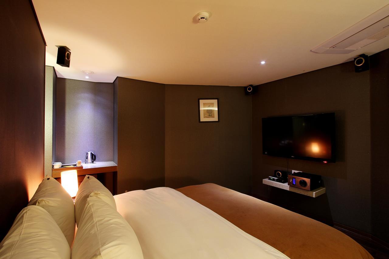 Uijeongbu Latree Hotel Экстерьер фото
