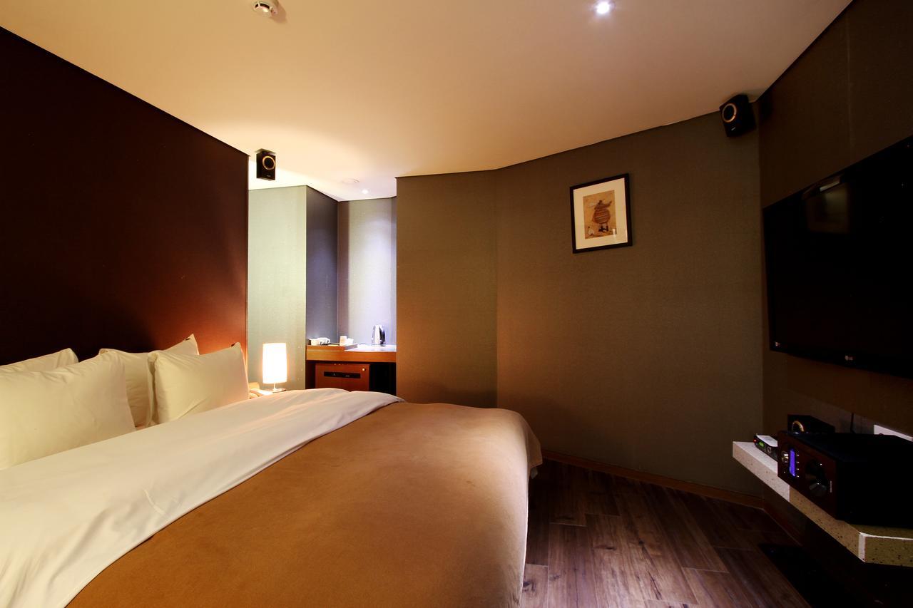 Uijeongbu Latree Hotel Экстерьер фото
