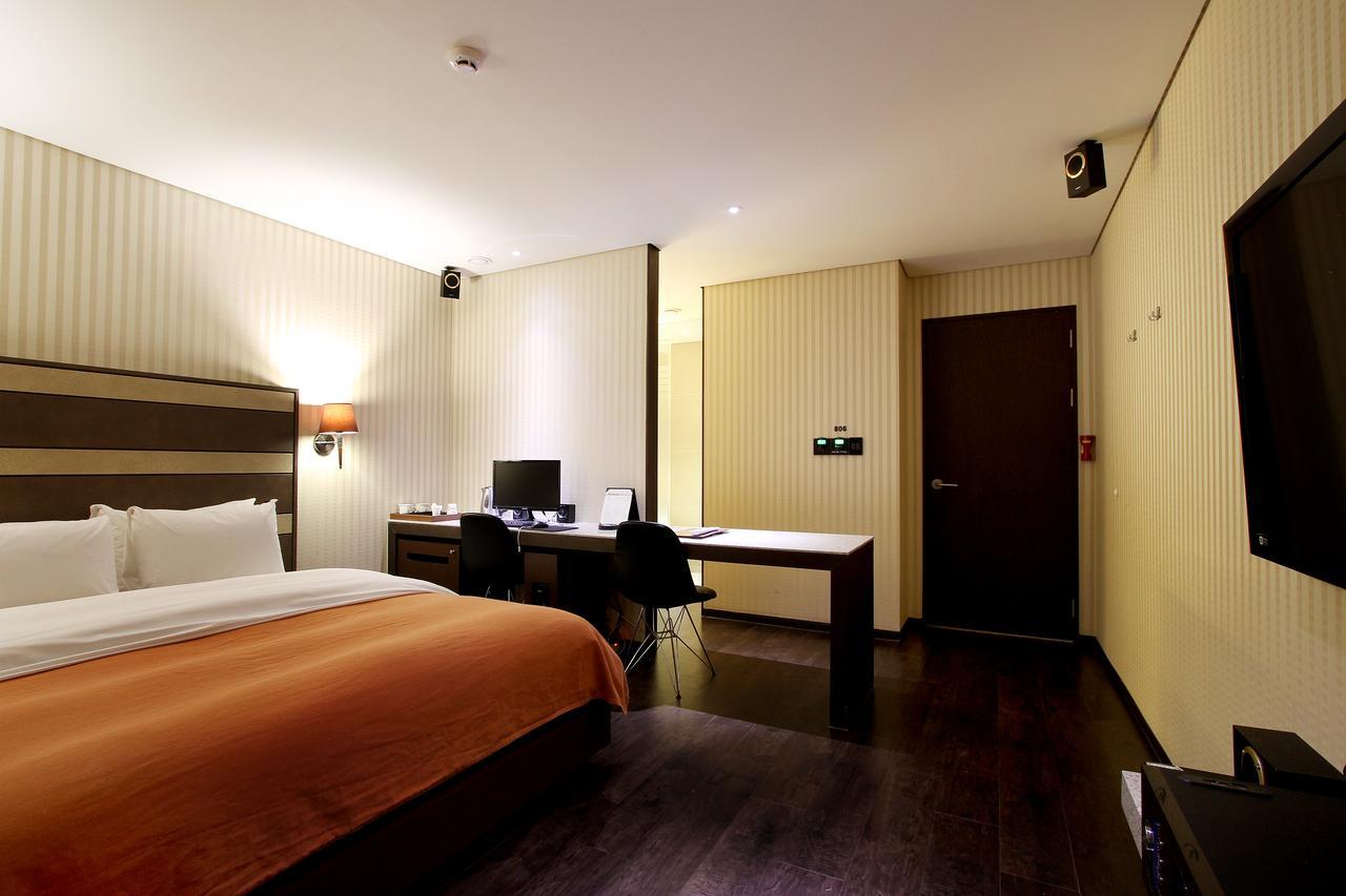 Uijeongbu Latree Hotel Экстерьер фото