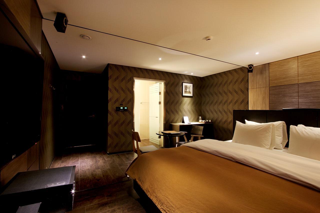 Uijeongbu Latree Hotel Экстерьер фото