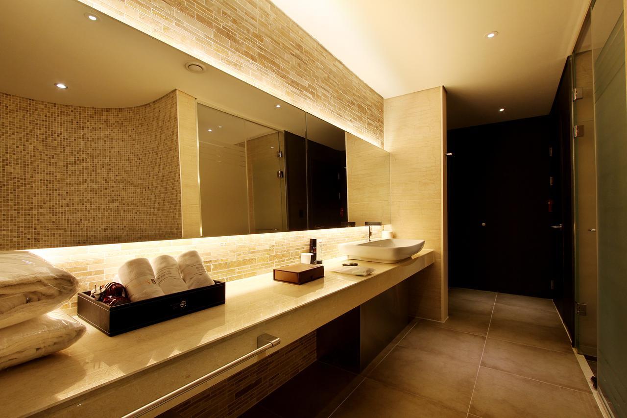 Uijeongbu Latree Hotel Экстерьер фото