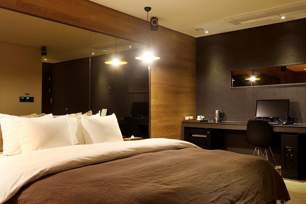 Uijeongbu Latree Hotel Экстерьер фото