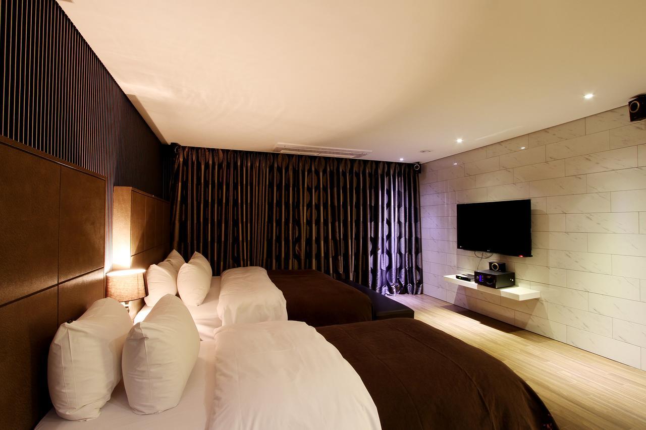 Uijeongbu Latree Hotel Экстерьер фото