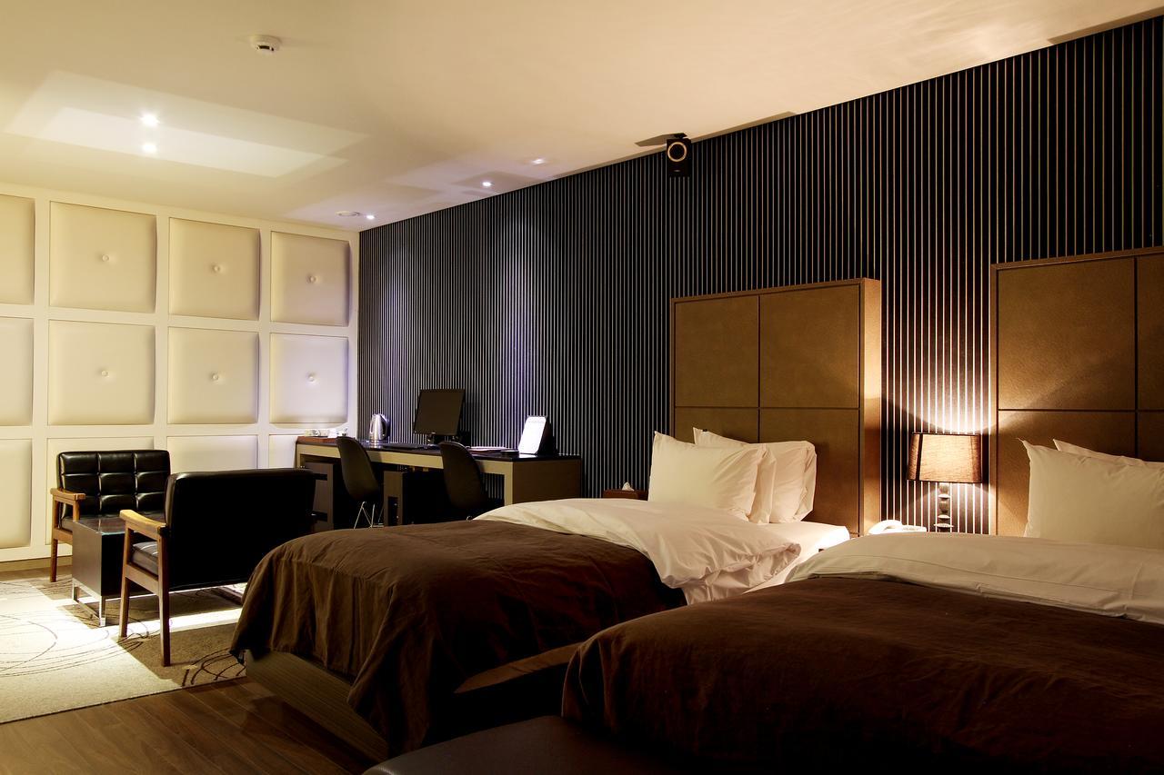 Uijeongbu Latree Hotel Экстерьер фото