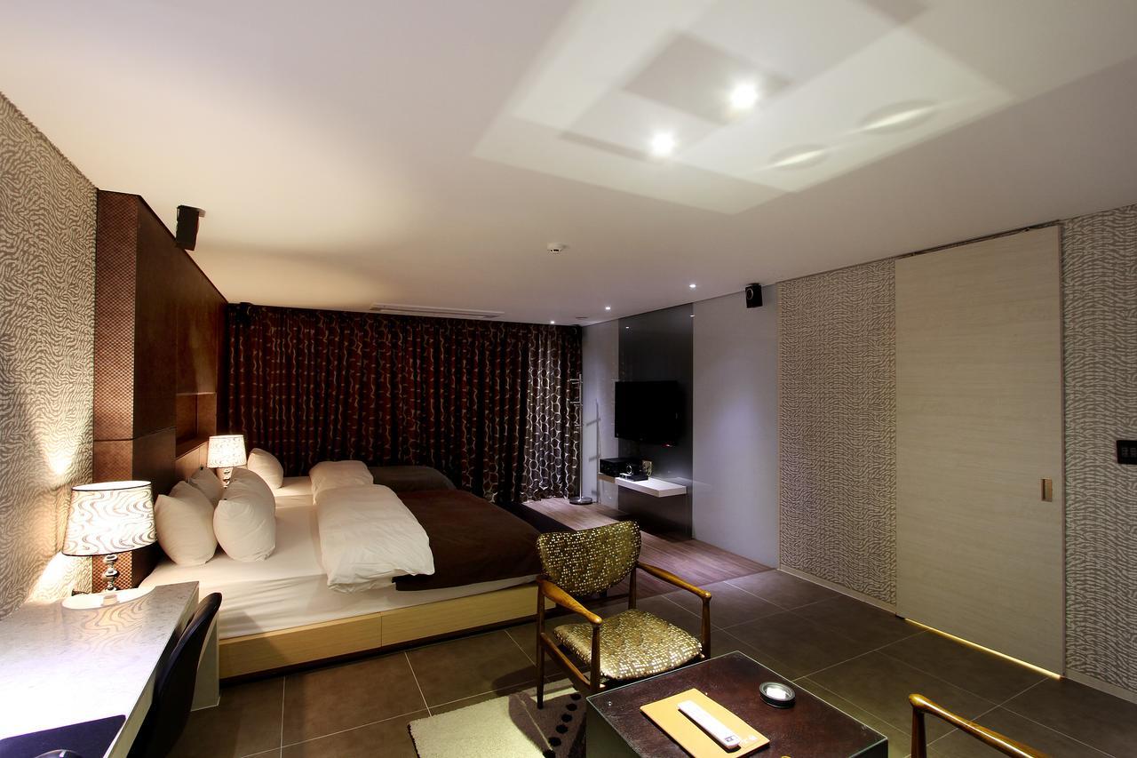 Uijeongbu Latree Hotel Экстерьер фото