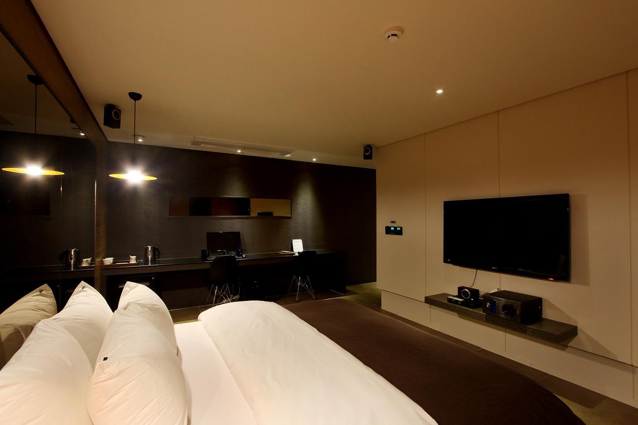 Uijeongbu Latree Hotel Экстерьер фото