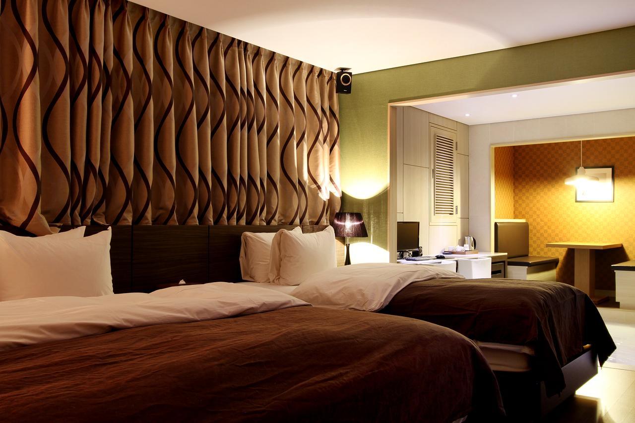 Uijeongbu Latree Hotel Экстерьер фото