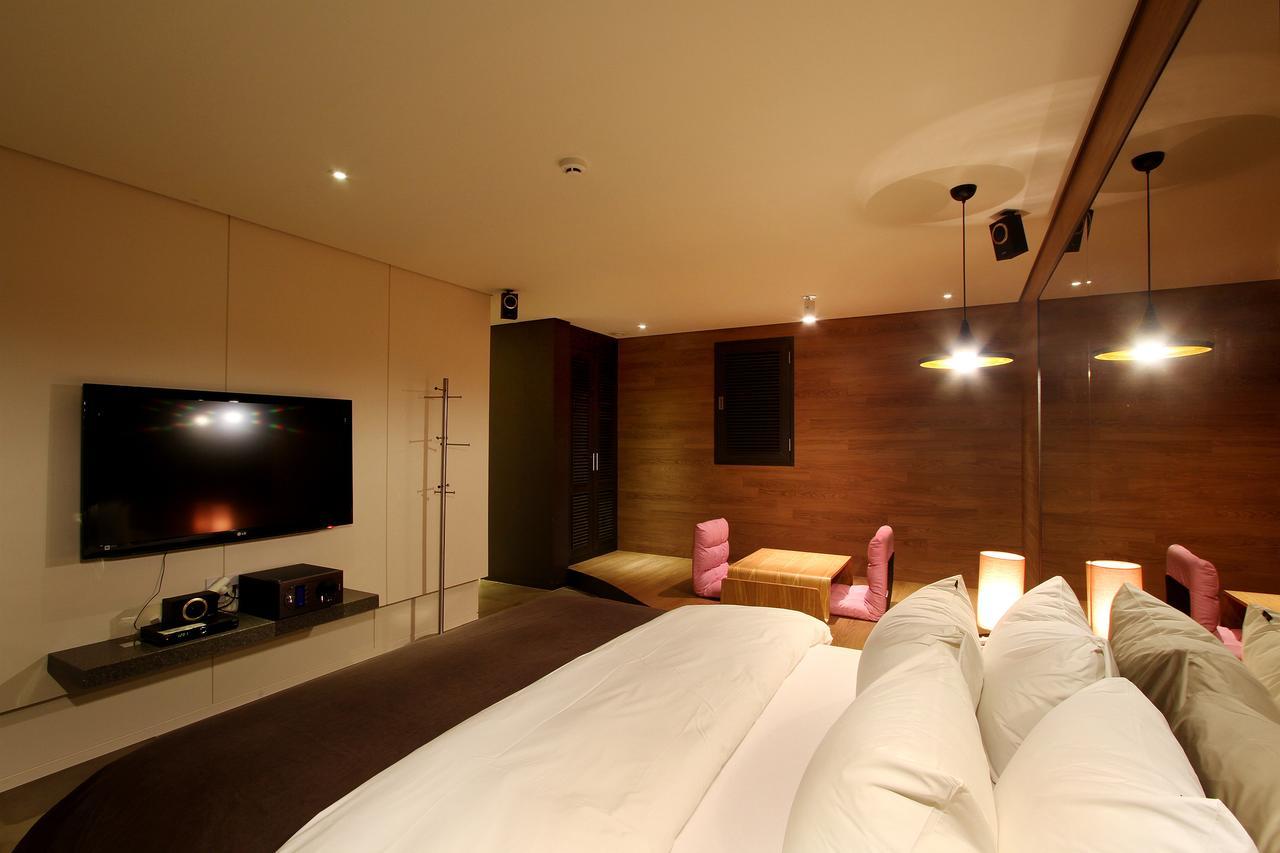 Uijeongbu Latree Hotel Экстерьер фото